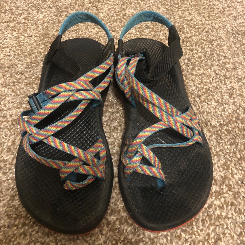 Women’s Chacos Size 8